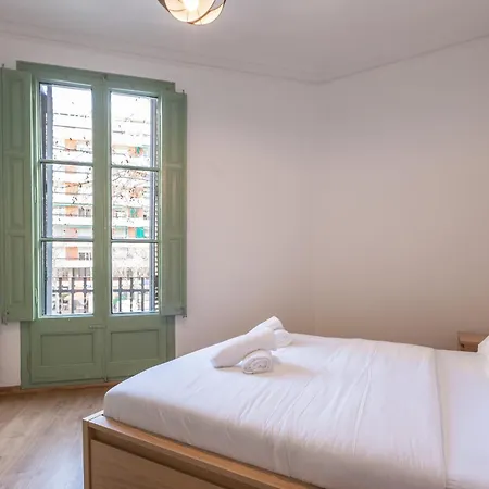 Modernist 2 Apartment